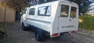 2019 Hyandai H100 Diesel 2.6 bakkie with Canopy
