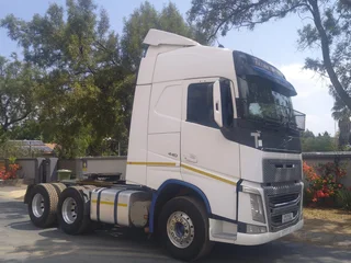 2018 VOLVO FH440 Globe Trotter Truck Tractor