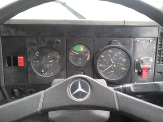 1996 Mercedes Benz with PK12000 Palfinger Crane