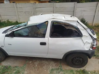 O47 - Opel Corsa Lite 2004 Stripping 4 Spares