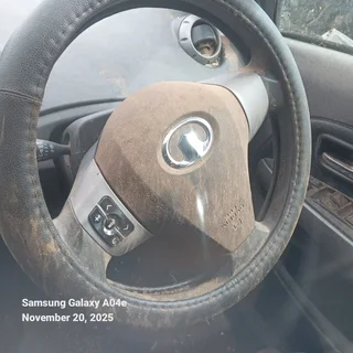 G12- GWM Florid 1.5 VVTI 2011 Stripping 4 Spares