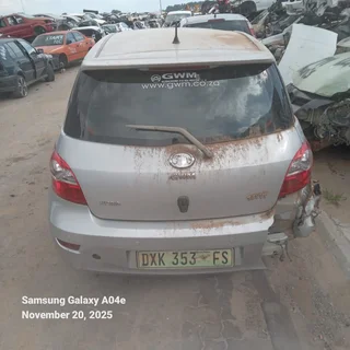 G12- GWM Florid 1.5 VVTI 2011 Stripping 4 Spares