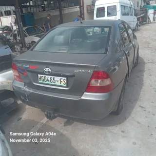 T74 - Toyota Corolla RunX 2004 Stripping 4 Spares