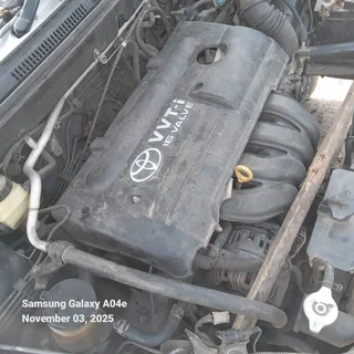 T74 - Toyota Corolla RunX 2004 Stripping 4 Spares