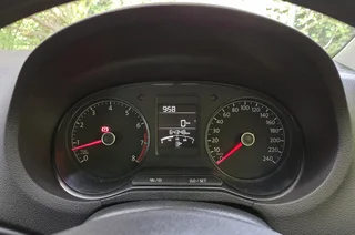 Volkswagen Polo Vivo Hatch 1.4 Comfortline - 64,400 km