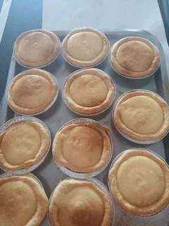 Baker for coffee shop