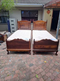 Vintage Single Beds