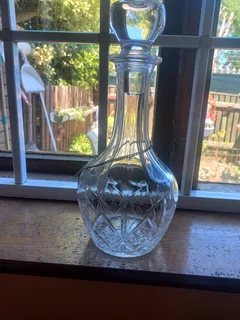 Crystal cutglass decanter