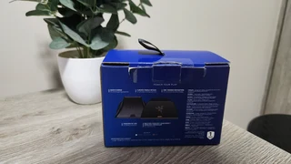 Razer Charging Stands for xbox series and playstation dual sense controllers