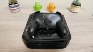 Steam Box Gaming Console - mini gaming PC with similar power as upcoming Valve Steam Machine