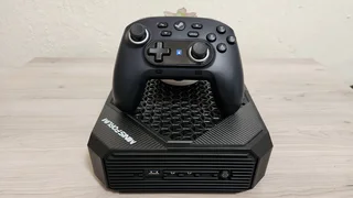 Steam Box Gaming Console - mini gaming PC with similar power as upcoming Valve Steam Machine