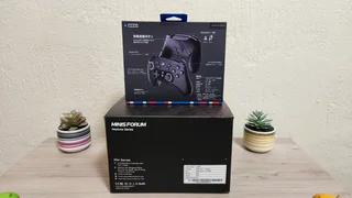 Steam Box Gaming Console - mini gaming PC with similar power as upcoming Valve Steam Machine