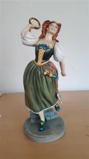 Royal Doulton Figurine - Elsie Maynard - HN 2902