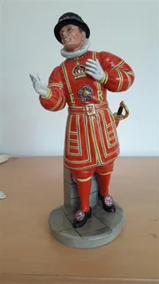 Royal Doulton Figurine - Colonel Fairfax - HN 2903