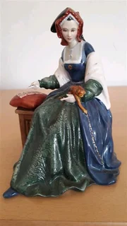 Royal Doulton Figurines - All 6 of King Henry&#39;s Wives for Sale