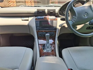 2006 Mercedes-Benz C-Class Sedan