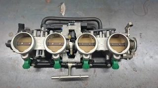 2011-2015 Kawasaki ZX10R throttles