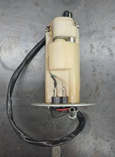2007-2016 Kawasaki ZX6R fuel pump