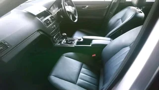 2009 Mercedes Benz c200K