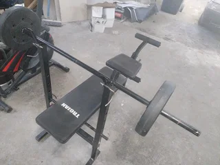 Tojan glide cycle 500 selling R2500 good condition and Adjustable Bench Press 2x5kg wight R1800
