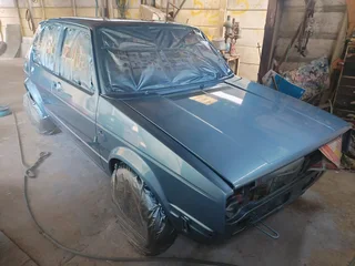 affordable panel Beating please Whatshapp 0618643918