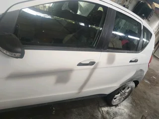 affordable panel Beating please Whatshapp 0618643918