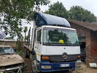 Mercedes benz artego R135 000