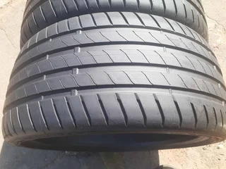 245/35/R19X2 AND 265/30/R19X2 BRIDGESTONE POTENZA 90% MERCEDES NORMAL TYRES