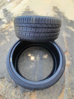 2 X 245/30/20 Pirelli P zero with sufficient threads with about 90%