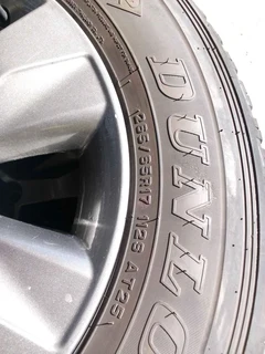 265/65/17 tyres and rims for Toyota Hilux available for good price