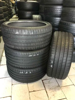 A set of  235/35/19  tyres available