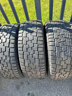 265/60r18 perreli scorpions x4