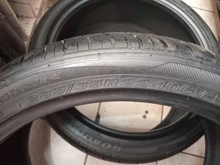 X2 of, 285/35/22 Nexen tyres for sale with 90% threads