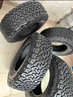 285/70 R17 bf Goodrich tyres brand new