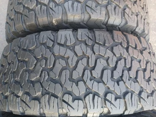 265/65/17 Bfgoodrich KO2 with 90% thread life