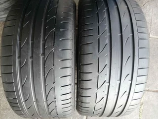 255/35 /19 Bridgestone 95%