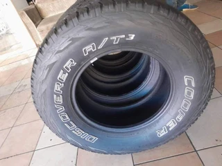 4 x  265/70/16 copper discovery tyres
