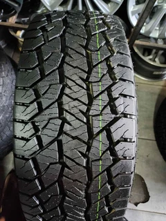 New 265 / 65 R 17 Hankook Dynapro tyres