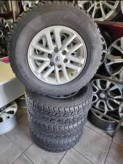 TYRES AND MAG RIM FOR TOYOTA HILUX AND TOYOTA FORTUNER SIZE 265/65R17