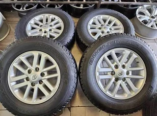 TYRES AND MAG RIM FOR TOYOTA HILUX AND TOYOTA FORTUNER SIZE 265/65R17