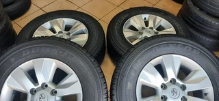 17-inch Toyota Hilux gd6 rims and tyres