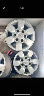 15inch Toyota hilux mags xv4