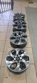 17inch GWM mags . brand new