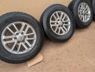 17&#34;inch Toyota hilux Gd6 magrims and tyres is available