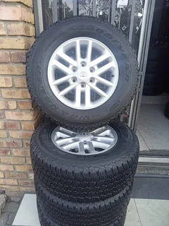 Toyota hilux and fortuner rims and tyres