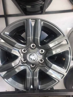 17 inch and 18 inch Toyota rims available for Toyota legend 50, legend RS, legend 45 and fortuner