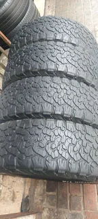 4x 265/65/18 bf goodrich tyres white wall