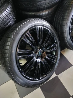 Range Rover 22 Rims oem