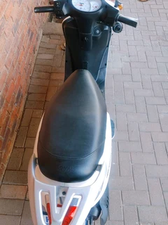 Scooter New - SYM Fiddle 2