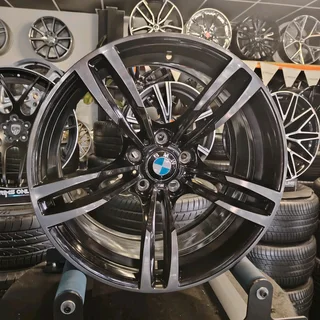BMW M4 genuine 19 rims